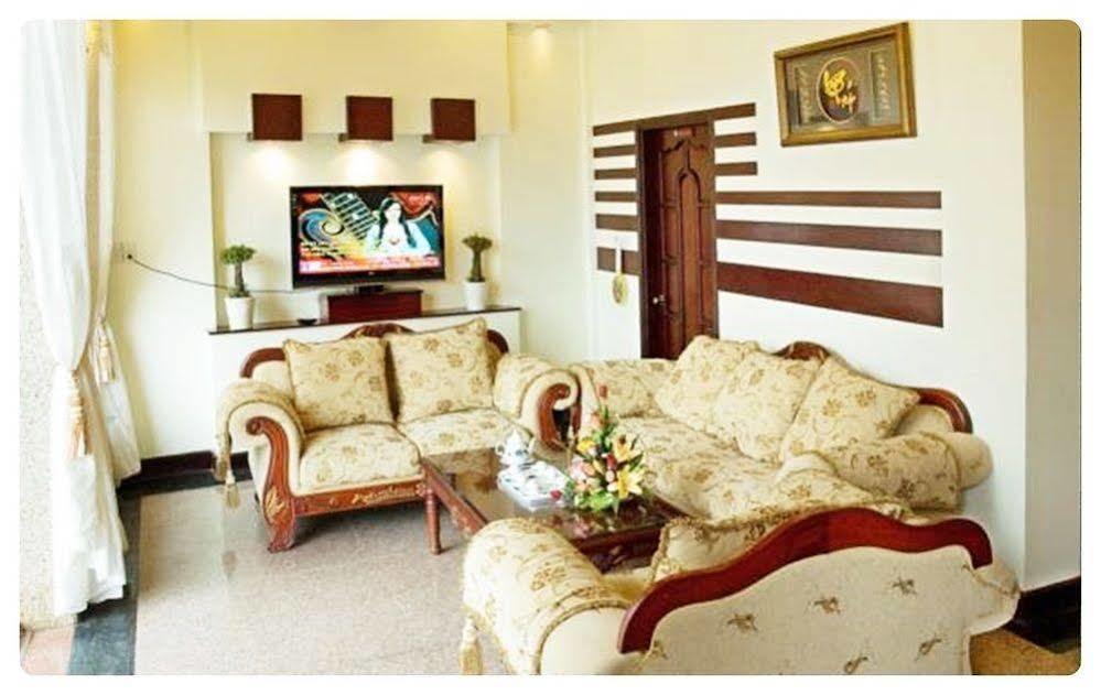 Victory Hotel Hue Exterior photo